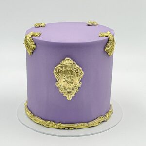 C.D Baroque Antique