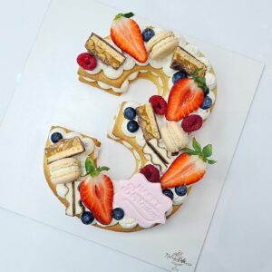 1 Number/Letter  cake