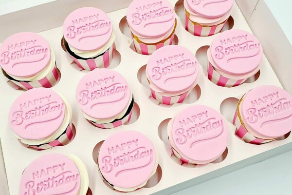 Cupcakes Happy Birthday