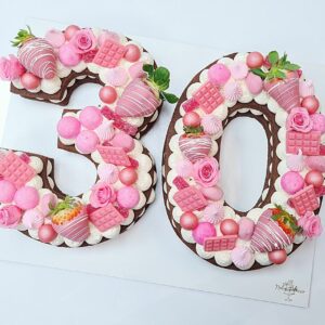 2 Number/Letter  cake  colorés