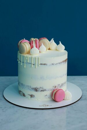 Naked cake -  Macaron & Meringue
