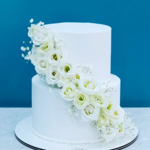 C.D Wedding cake - Cascade