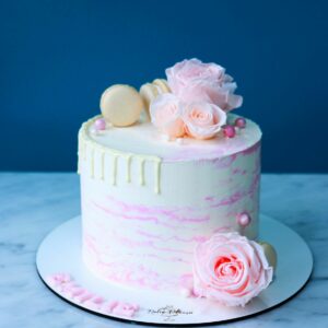 L.C Drip cake fleurs