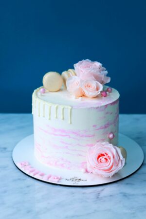 L.C Drip cake fleurs