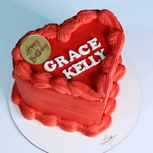 L.C vintage heart cake