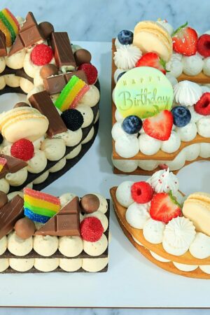 2 parfums - 2 Number/Letter cake