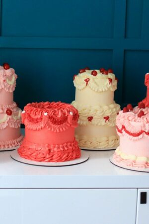 L.C Vintage cake