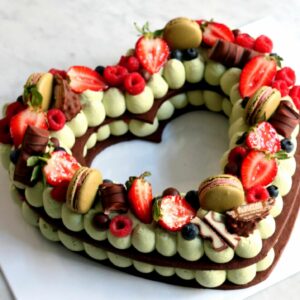 Heart cake