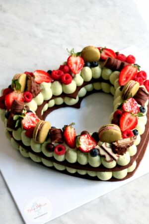 Heart cake