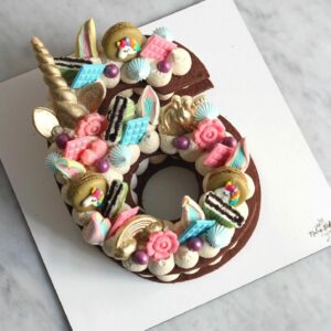 1 Number/Letter  cake Licorne - 8/10 parts