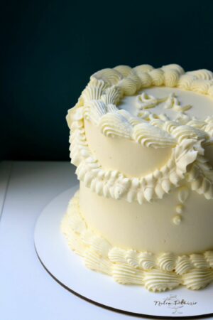 L.C Vintage Cake ++