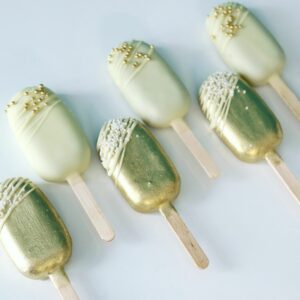 Magnum - White / Gold
