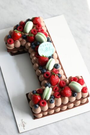 1 Number/Letter  cake